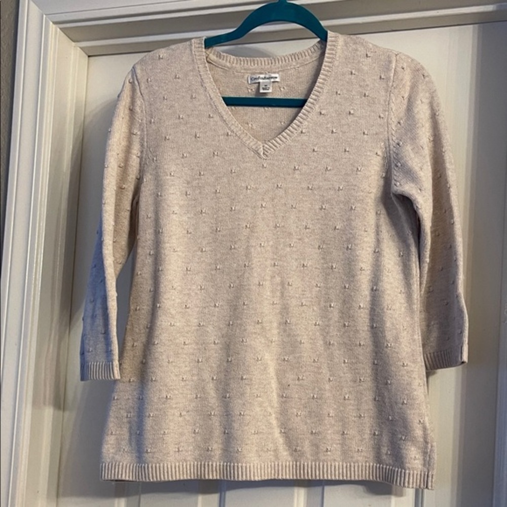 Croft & Barrow Women's Light Beige V-Neck Sweater, size M
